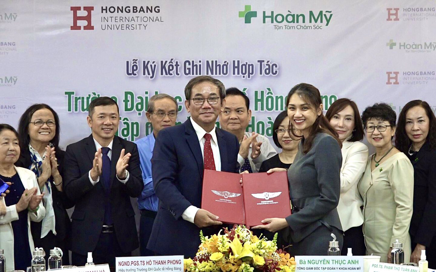 ĐHQT Hồng Bàng hợp tác với Tập đoàn Y khoa Hoàn Mỹ đào tạo và phát triển nguồn nhân lực Điều dưỡng
