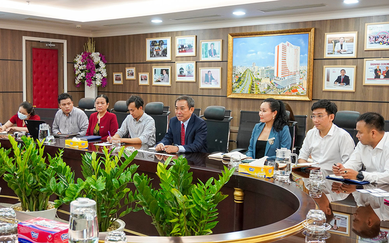 daihocquoctehiu 1 ĐHQT Hồng Bàng (HIU) trao đổi hợp tác cùng Hiệp hội Thương mại và Công nghiệp Hàn Quốc tại Việt Nam