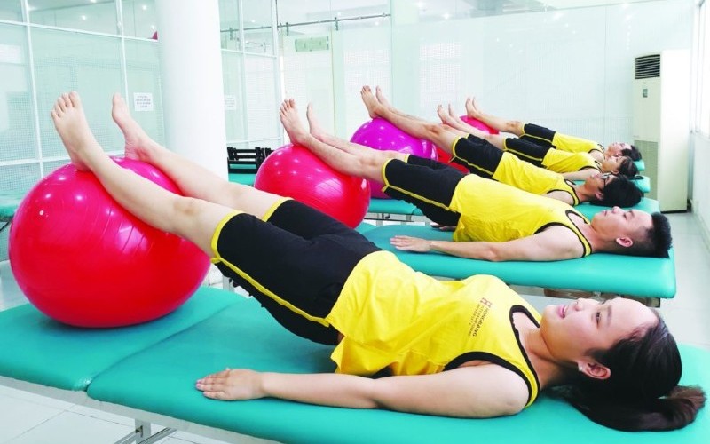 Ngành vật lý trị liệu – Sứ mệnh chăm sóc sức khỏe và xu thế việc làm trong thế giới mới