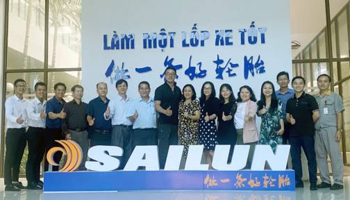 The delegation and lecturers of Hong Bang International University visited and worked at Sailun Vietnam