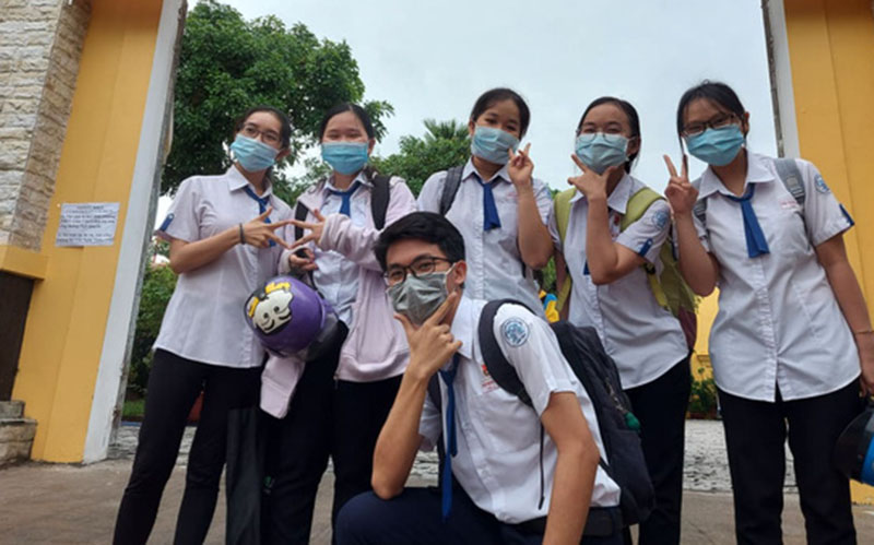 Thi tốt nghiệp THPT 2022: Bộ vẫn ra đề, quy định lịch thi