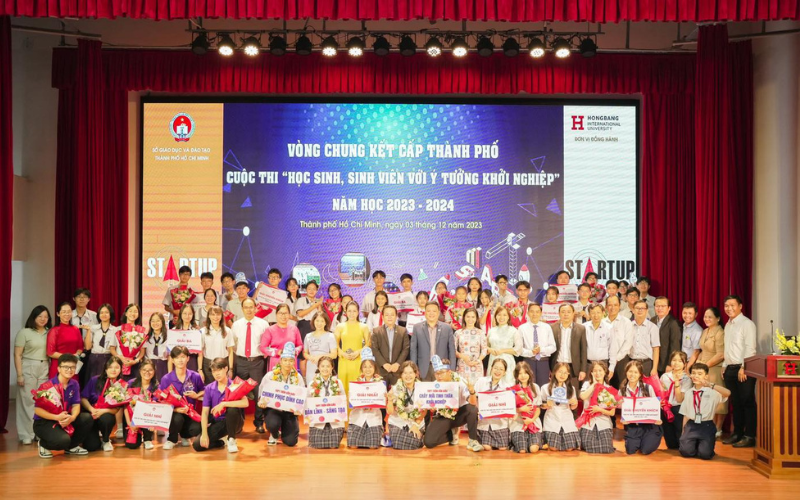 12 dự án khởi nghiệp của học sinh THPT TP.HCM vào Chung kết toàn thành tổ chức tại HIU