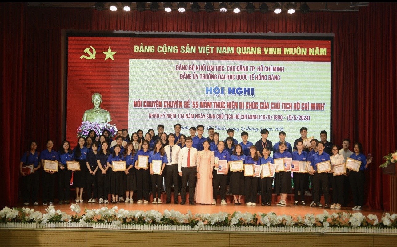 Tổ chức Hội nghị nói chuyện chuyên đề “55 năm thực hiện Di chúc của Chủ tịch Hồ Chí Minh”