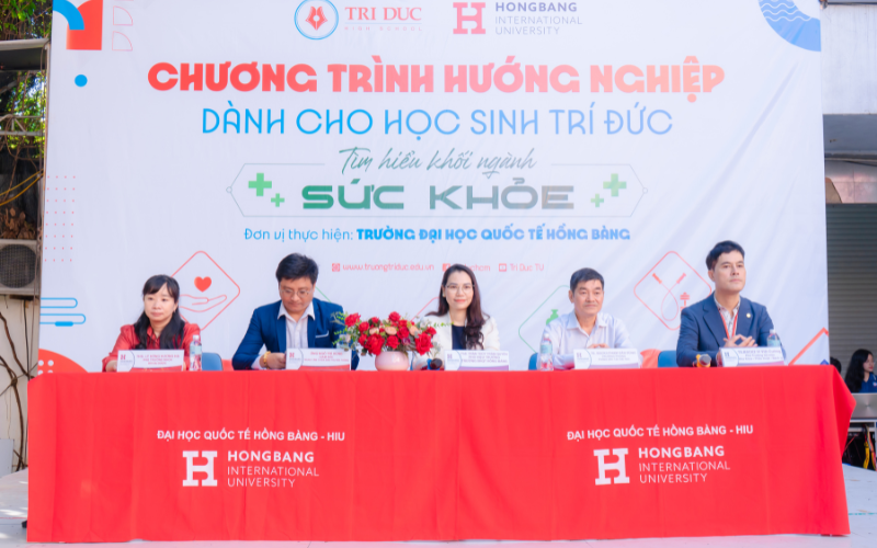 HIU đồng hành cùng THCS- THPT Trí Đức tổ chức Ngày hội Hướng nghiệp năm 2024 – 2025