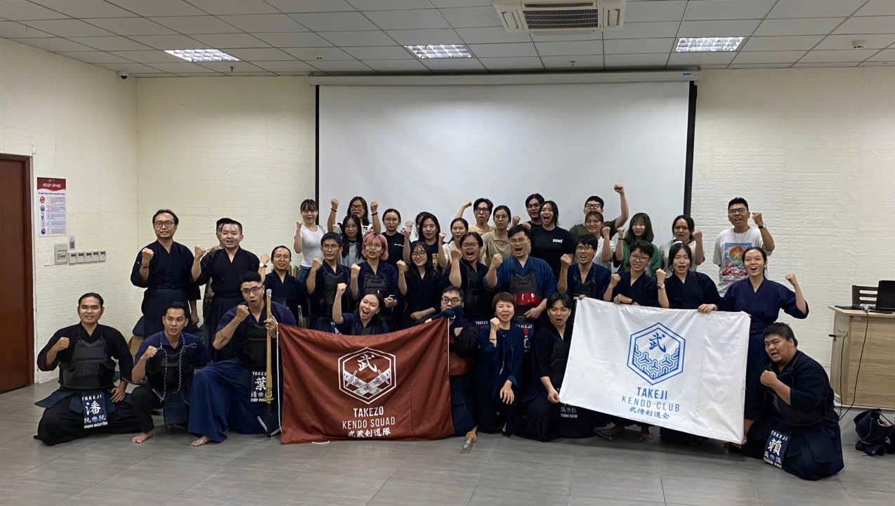 HIU – Ngôn ngữ và Văn hoá Nhật Bản – Kiếm đạo