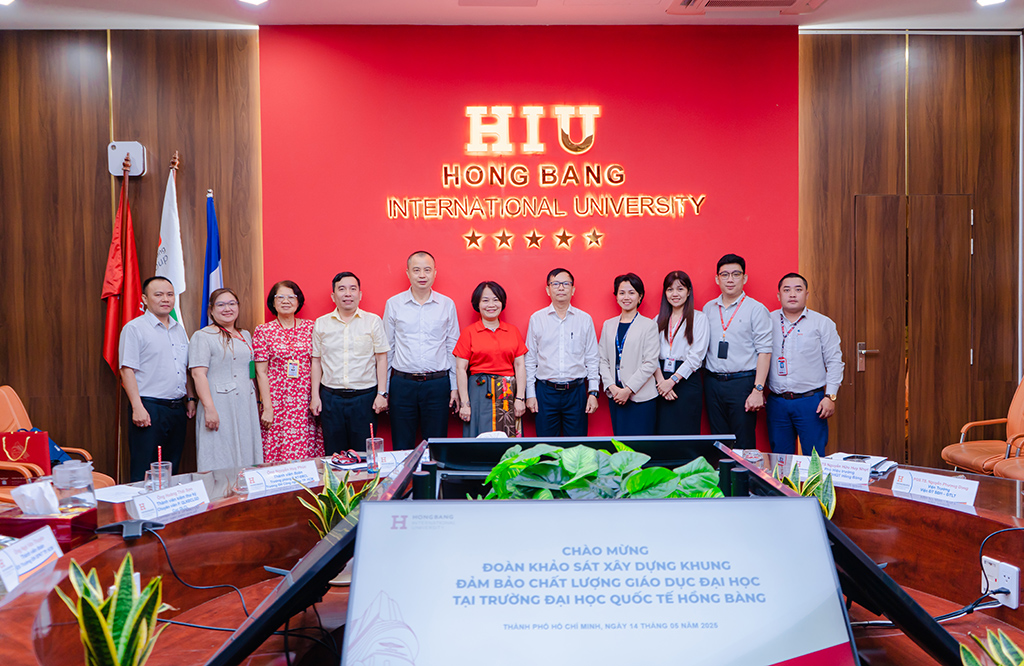 HIU đón tiếp và làm việc với Đoàn Khảo sát của Bộ Giáo dục và Đào tạo