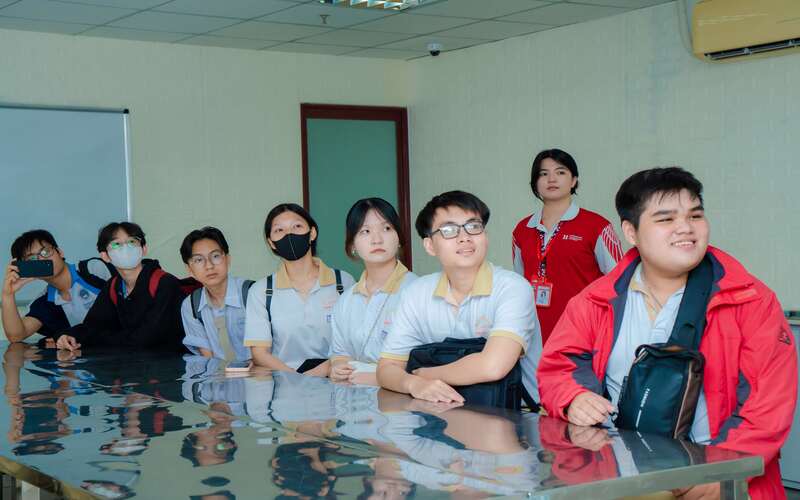 Hiểu đúng: Tổ hợp xét học bạ không phải tổ hợp thi THPT