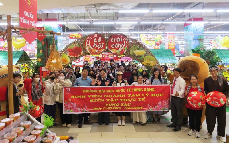 Sinh viên Tâm lý học HIU chạm nghề bằng trải nghiệm
