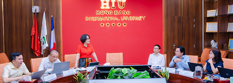 HIU đón tiếp và làm việc với Đoàn Khảo sát của Bộ Giáo dục và Đào tạo