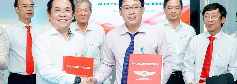 HIU ký kết thỏa thuận hợp tác với doanh nghiệp tại ba tỉnh miền Tây
