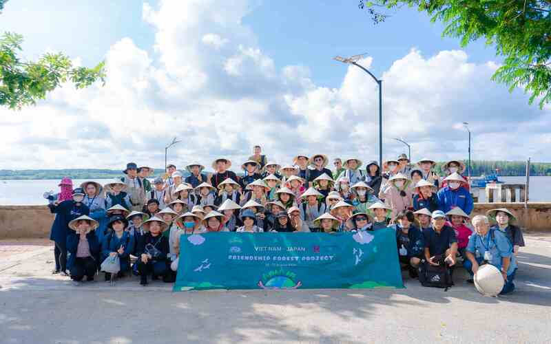 Tổ hợp D14 – Cánh cửa mở ra cả thế giới nghề nghiệp tại HIU