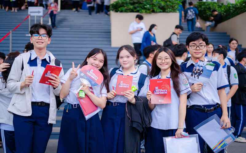Có nên đăng ký xét học bạ trước khi thi tốt nghiệp?
