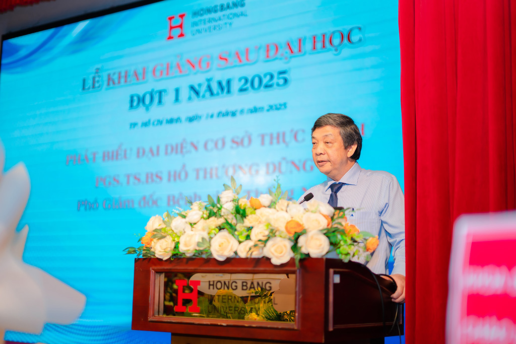 PGS.TS Hồ Thượng Dũng - Phó Giám đốc Bệnh viện Thống Nhất phát biểu tại Lễ Khai giảng