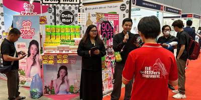 Sinh viên HIU “ghi điểm” tại Triển lãm Top Thai Brands 2025