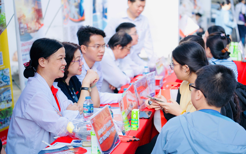 Chưa đăng ký nguyện vọng – Đừng lo, HIU vẫn còn cơ hội cho bạn