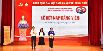 KẾT NẠP ĐẢNG VIÊN MỚI – GIEO MẦM LÝ TƯỞNG TRONG MÙA HÈ XANH 2025