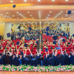 Hãy sống tử tế, sống hết mình vì không ai trẻ mãi
