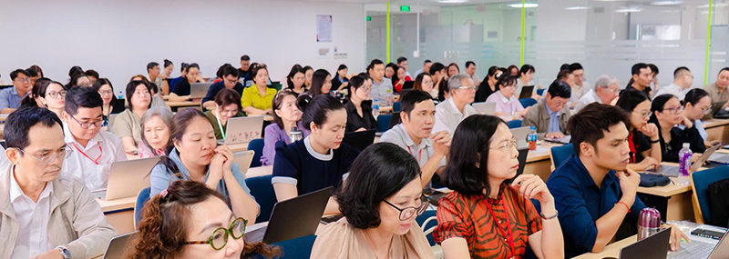 HIU tập huấn AI cho hơn 300 cán bộ, giảng viên nhằm thúc đẩy đổi mới giáo dục
