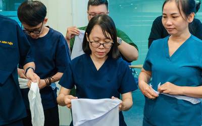 Sinh viên y học cổ truyền trải nghiệm liệu pháp Judo cùng nhiều chuyên gia