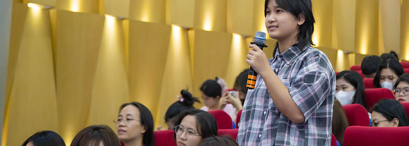 Thấy gì từ “Câu chuyện nghề nghiệp trong thời kỳ chuyển đổi số”?