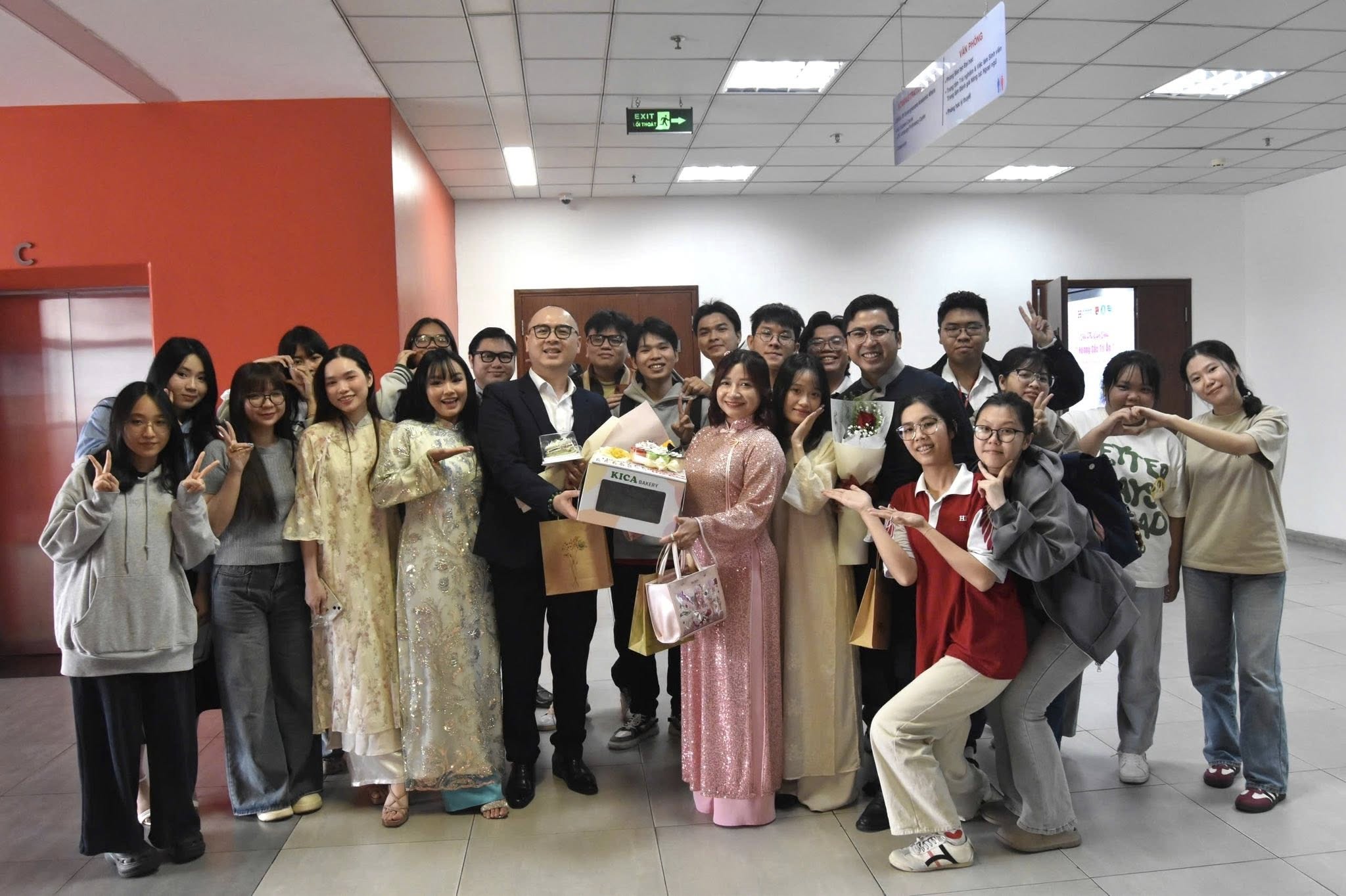 HIU – Ngôn ngữ và Văn hoá Nhật Bản