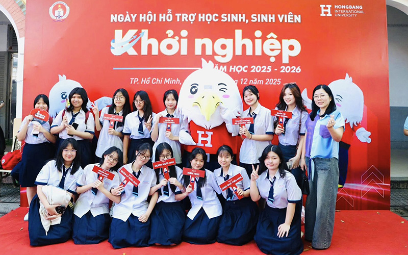 Hơn 12.000 học sinh tham dự Ngày hội hỗ trợ HS -SV với ý tưởng khởi nghiệp