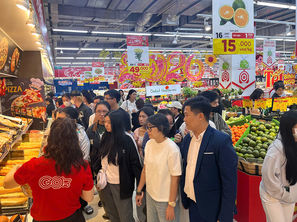 Sinh viên K23 và K25 ngành Tâm lý học Trường Đại học Quốc tế Hồng Bàng tham quan, trải nghiệm tại siêu thị GO! Bà Rịa.