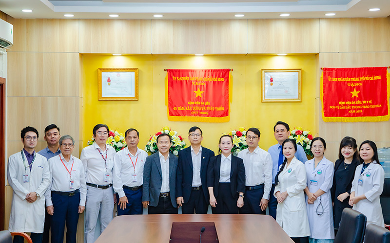 Trường Đại học Quốc tế Hồng Bàng ký kết hợp tác với Bệnh viện Da liễu TP.HCM