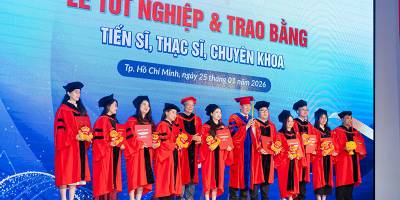 Trường Đại học Quốc tế Hồng Bàng trao bằng tốt nghiệp cho 434 tiến sĩ, thạc sĩ, chuyên khoa