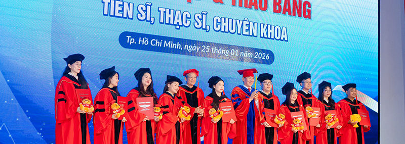 Trường Đại học Quốc tế Hồng Bàng trao bằng tốt nghiệp cho 434 tiến sĩ, thạc sĩ, chuyên khoa
