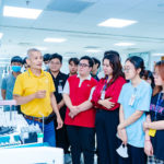 Sinh viên Xét nghiệm Y học HIU tiếp cận công nghệ chẩn đoán hiện đại tại Tập đoàn Roche