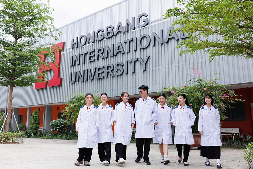 Không gian thực hành khối ngành Sức khỏe rộng hơn 7.000 m² tại Trường Đại học Quốc tế Hồng Bàng