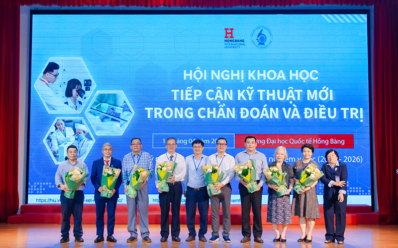 Kết nối chuyên gia, cập nhật kỹ thuật mới tại hội nghị xét nghiệm y học HIU