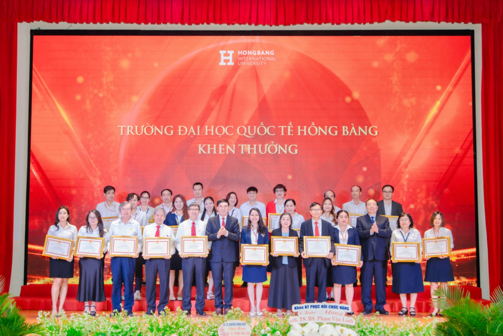 Hình ảnh này chưa có thuộc tính alt; tên tệp của nó là image-7-1024x683.png