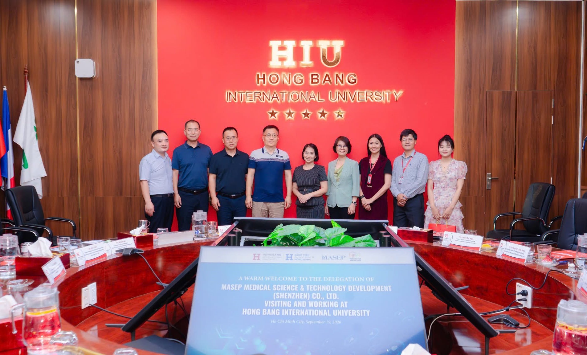 HIU làm việc với MASEP, mở hướng hợp tác y khoa quốc tế